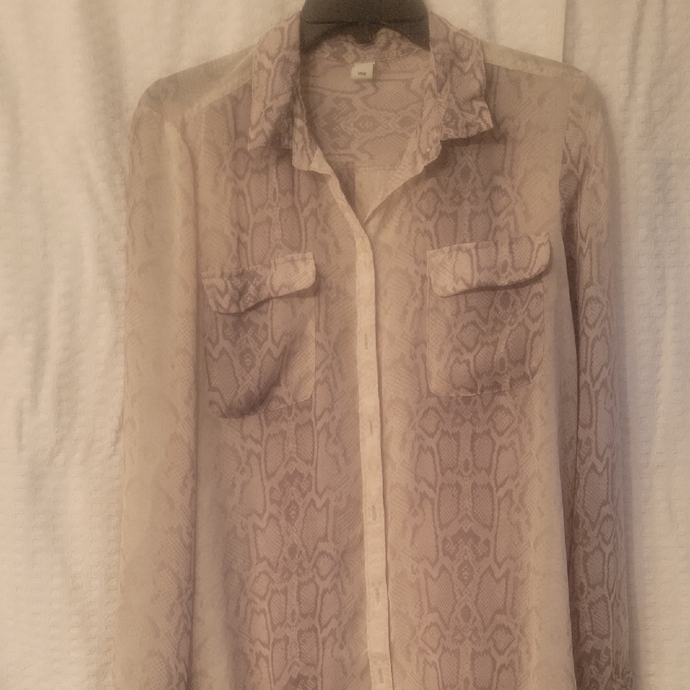 Old Navy Taupe Patterned Top